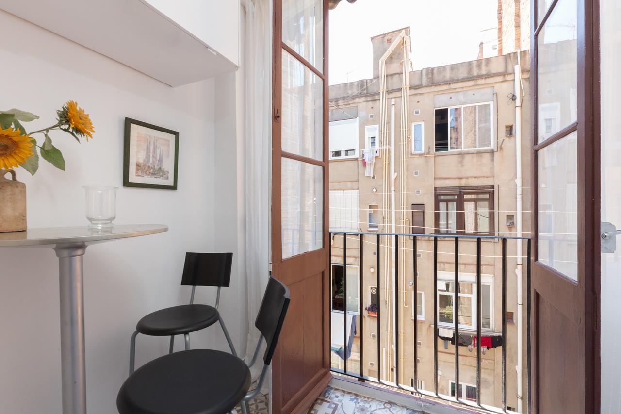 Aparteasy - Central Gracia Apartments Barcelona Exterior photo